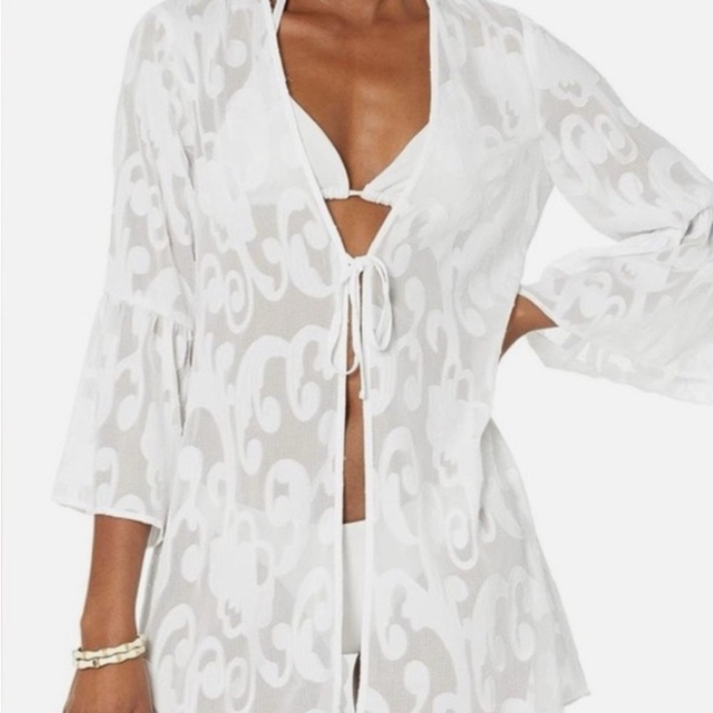 Lilly Pulitzer White Sheer Swirl Cover-Up/ Good condition/Rarely worn